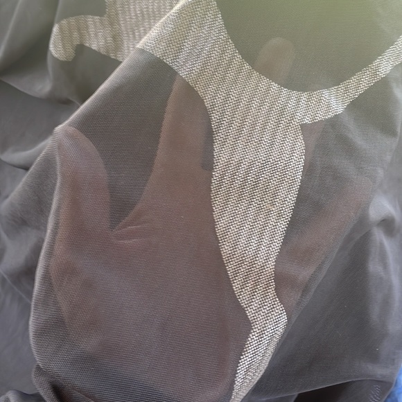 See through puma over shirt size medium - Picture 2 of 3
